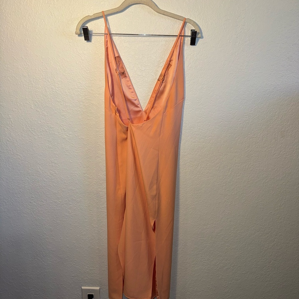Lovers + Friends NIKOLA Revolve Apricot Orange V-Neck Midi Dress with Slits S - Picture 3 of 7